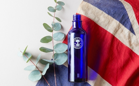 SUNDAY NEAL'S YARD LOUNGE